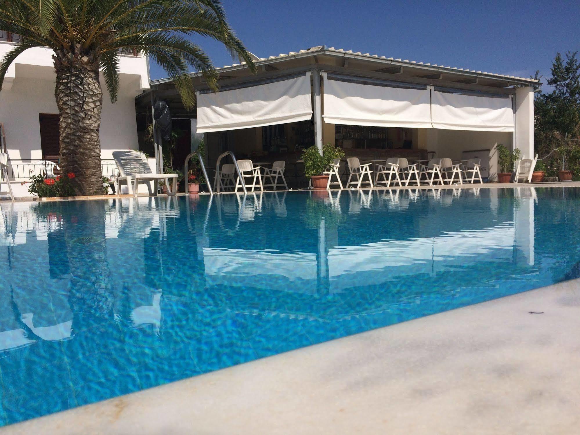 Captains Studios & Apartments Kavos Exterior photo